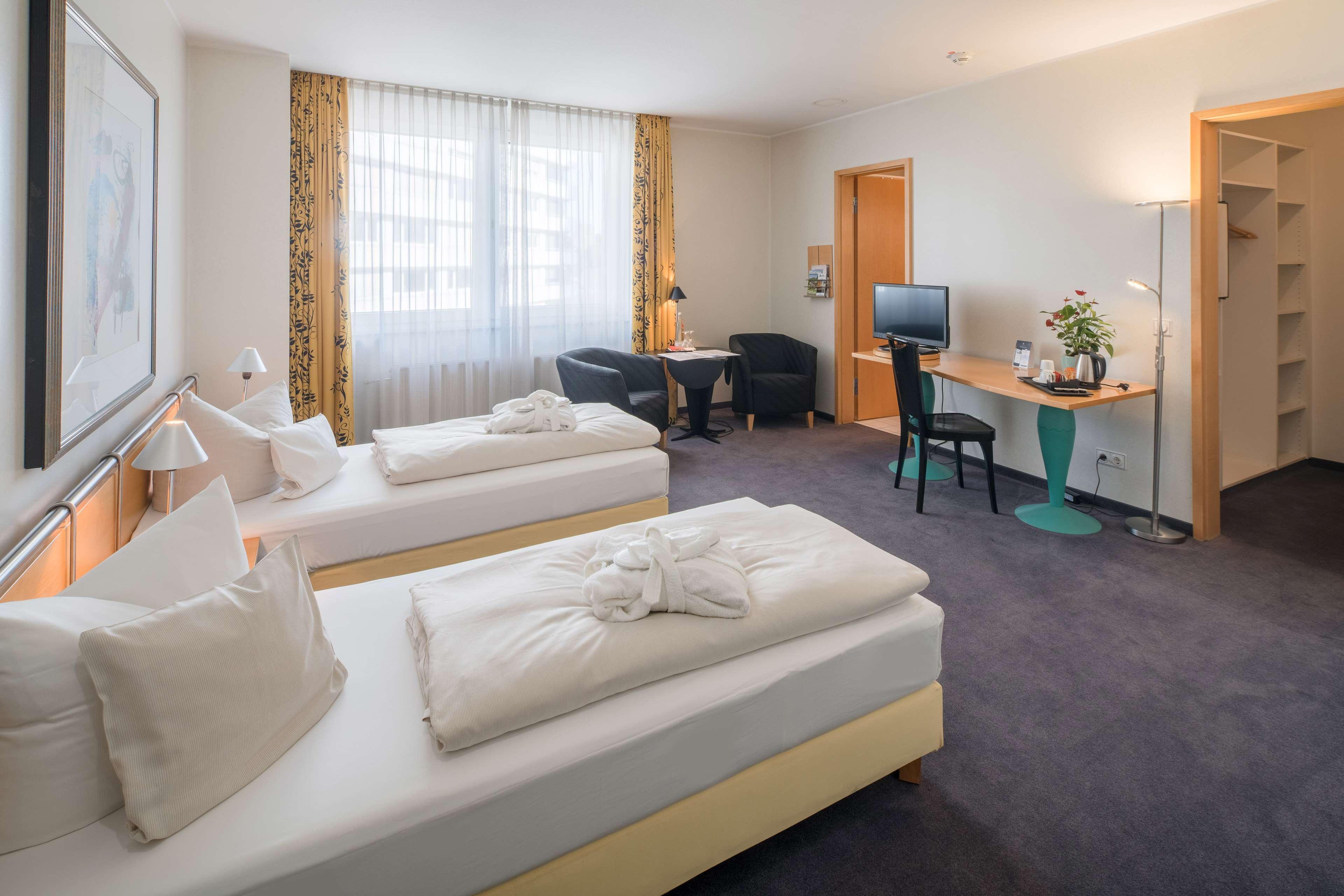 Best Western Hotel Im Forum Muelheim Мюльгайм-ан-дер-Рур Екстер'єр фото