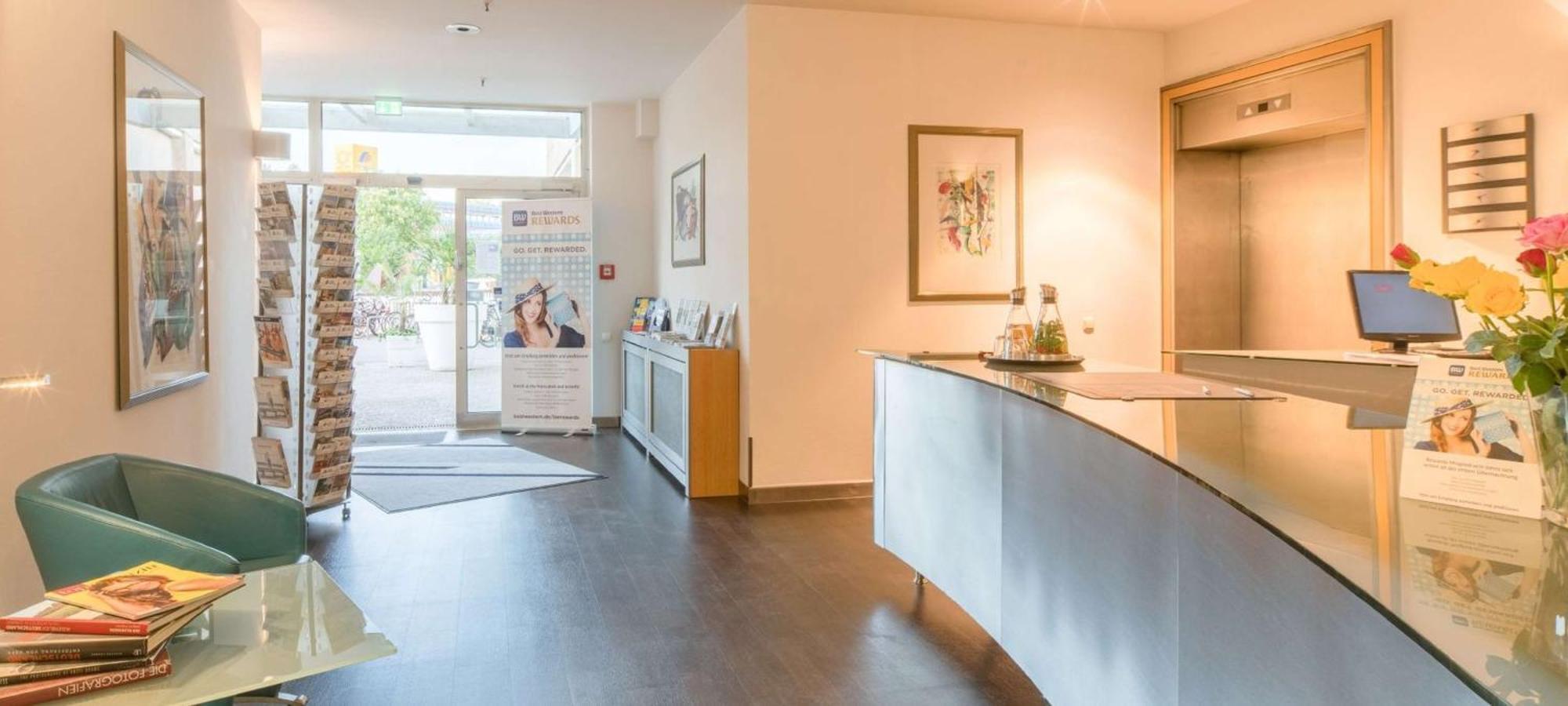 Best Western Hotel Im Forum Muelheim Мюльгайм-ан-дер-Рур Екстер'єр фото